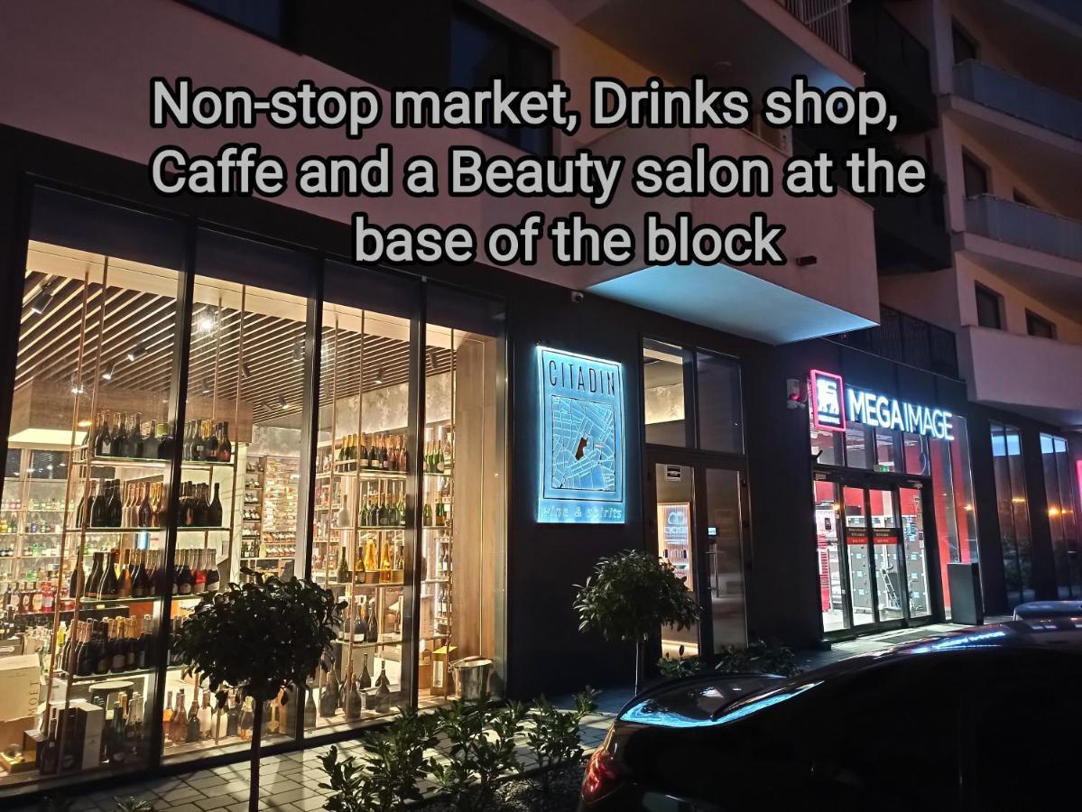 Summer Haven - Self Check-In & Parking Lot, Primashops&Lotus Орадя Экстерьер фото
